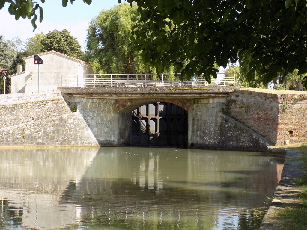 مبيت وإفطار Montesquieu-Lauragais La Bastide De Negra المظهر الخارجي الصورة